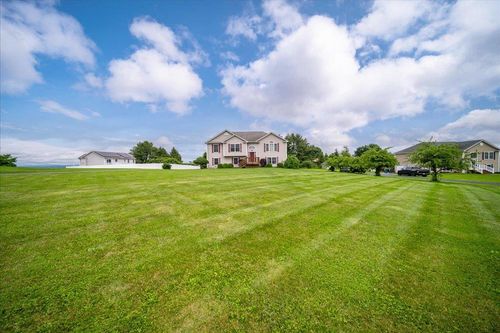 5 Sunrise Dr, Milton, NY, 12547-5486 | Card Image