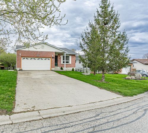 basement-165 Clarence Avenue, Ingersoll, ON, N5C3X9 | Card Image