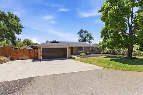 3210 Bentley Drive, Rescue, CA, 95672 | Card Image
