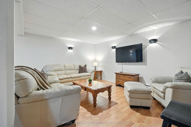 41 Market St, House other with 4 bedrooms, 2 bathrooms and 4 parking in Lisle ON | Image 17