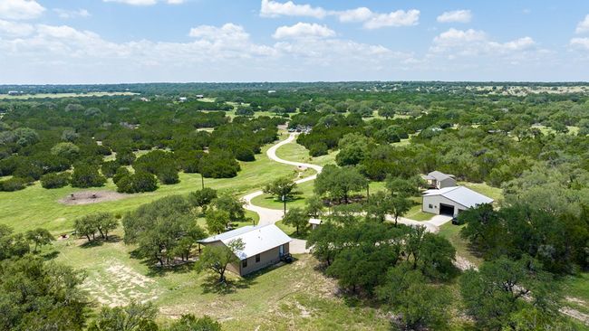 221 Coyote Trl, Home with 2 bedrooms, 2 bathrooms and 2 parking in Harper TX | Image 34