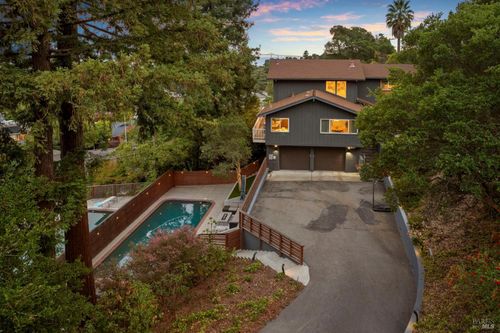 48 Junipero Serra Ave, San Rafael, CA, 94901-2320 | Card Image