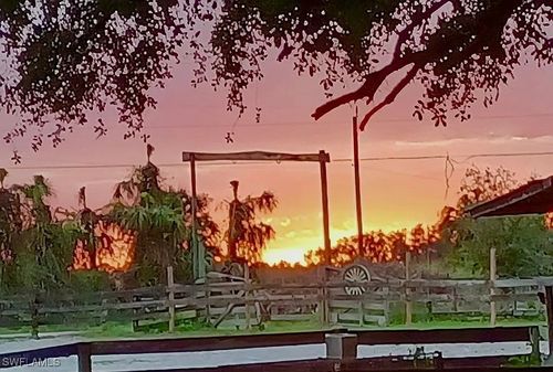 23261 Tuckahoe Rd, Alva, FL, 33920-4047 | Card Image