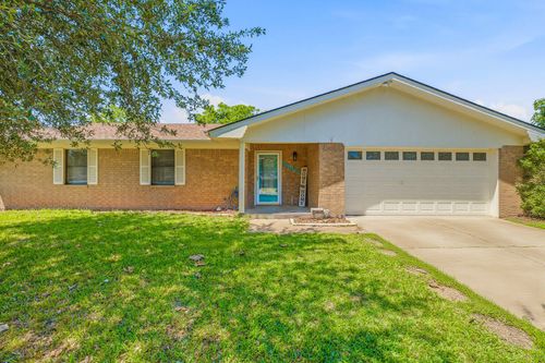1442 N Dale Ave, Stephenville, TX, 76401-1605 | Card Image