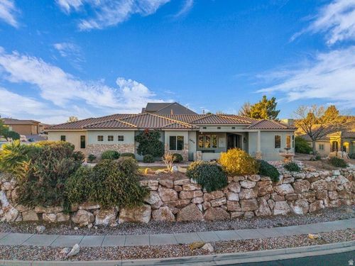 2970 S Mountain Ledge Dr, St George, UT, 84790-6666 | Card Image