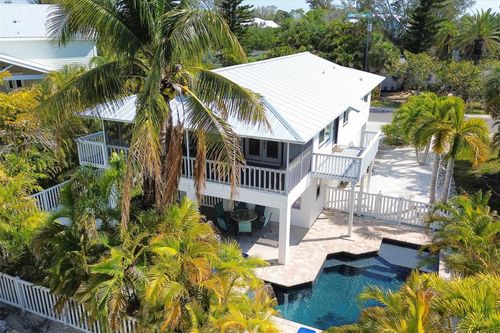 123 Hammock Rd, ANNA MARIA, FL, 34216 | Card Image