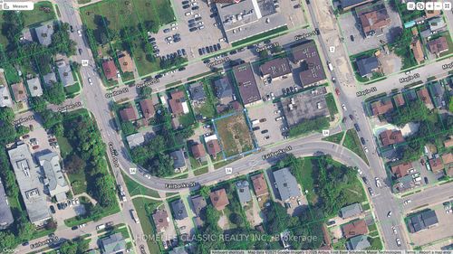 24 Fairbanks St, Oshawa, ON, L1H2L8 | Card Image