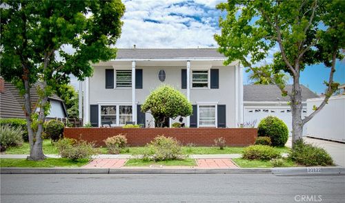 20122 Riverside Dr, Newport Beach, CA, 92660-1325 | Card Image