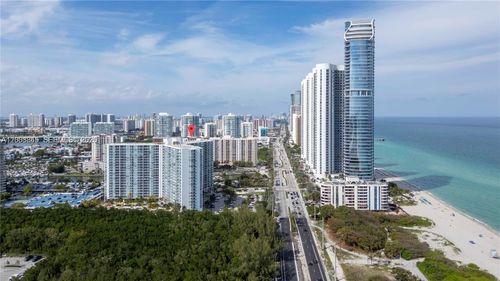 508-100 Bayview Dr, Sunny Isles Beach, FL, 33160-4753 | Card Image