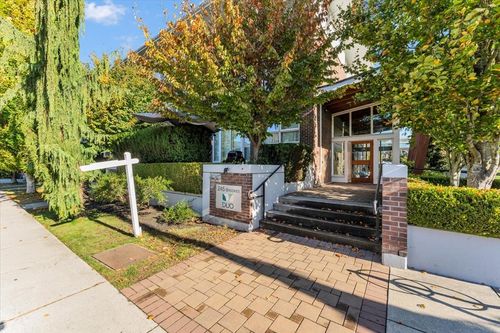 302-245 Brookes St, New Westminster, BC, V3M0G5 | Card Image