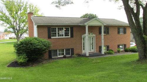 1012 Gray Ln, Duncansville, PA, 16635-7634 | Card Image