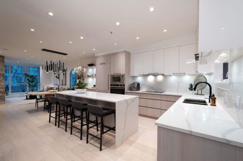 1238 Quebec St, Vancouver, BC, V6A4G7 | Card Image