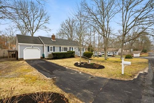 27 Goldenrod Ln, Yarmouth Port, MA, 02675-2331 | Card Image