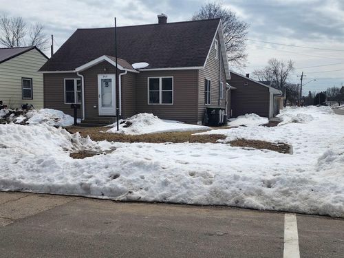 2421 15th Avenue, Menominee, MI, 49858 | Card Image