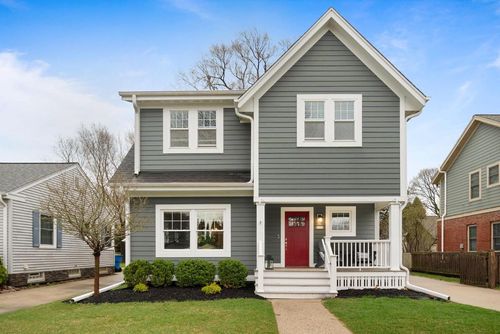 6040 N Shoreland Avenue, Whitefish Bay, WI, 53217 | Card Image