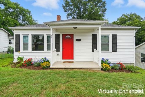 83 Woodsdale Pl Se, Concord, NC, 28025-3520 | Card Image