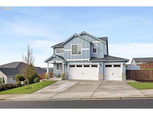 676 E White Oak Ave, La Center, WA, 98629-3044 | Card Image