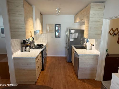 856 E Vine Ave, Mesa, AZ, 85204-2611 | Card Image