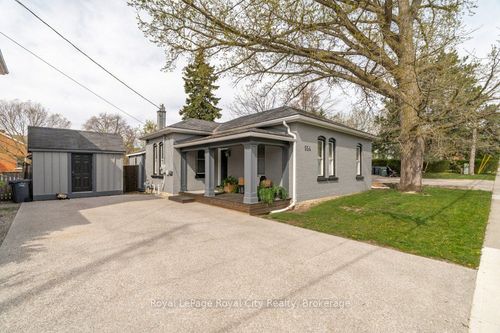 554 Woolwich St, Guelph, ON, N1H3Y2 | Card Image