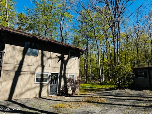 111 Widgeon Lane, Lords Valley, PA, 18428 | Card Image