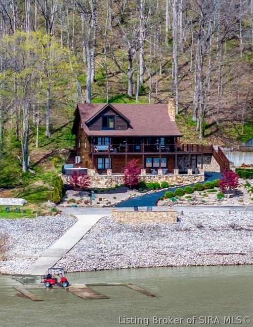 5113 Stoneview Dr, Charlestown, IN, 47111-8505 | Card Image