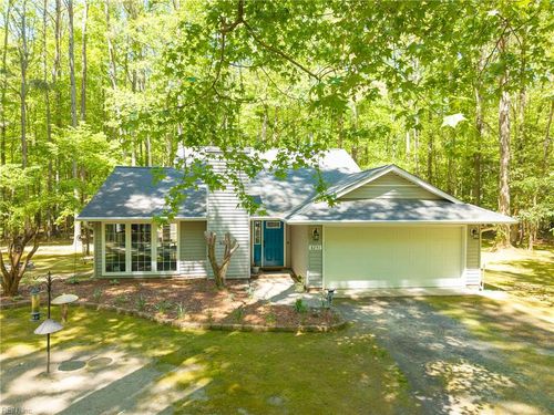 8251 Meandering Lane, Gloucester, VA, 23061 | Card Image