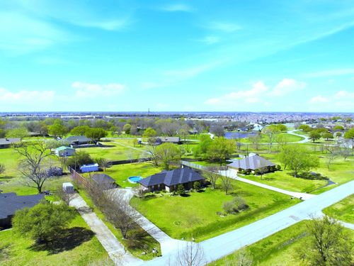 251 Windy Ln, Rockwall, TX, 75087-8006 | Card Image