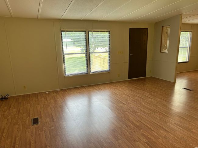 1009 Vox Hwy, House other with 3 bedrooms, 2 bathrooms and 2 parking in Johnsonville SC | Image 5