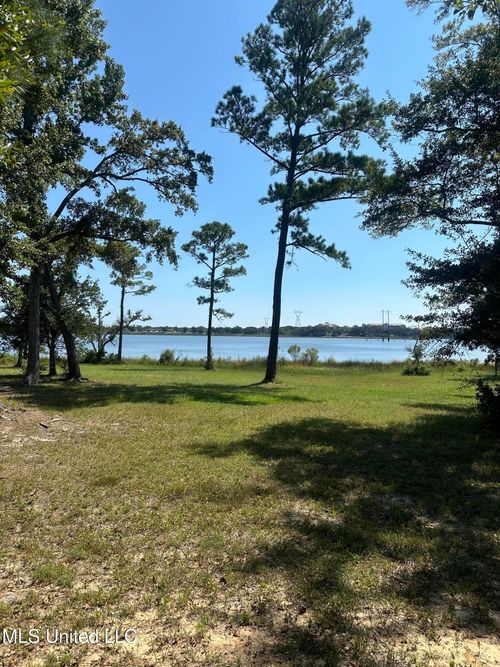 Lot 36 Savannah Estates Blvd, Biloxi, MS, 39532-3703 | Card Image
