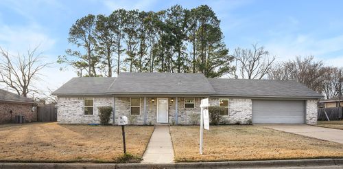 104 Kimberly St, Sulphur Springs, TX, 75482-3319 | Card Image