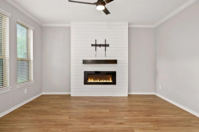 910 S Chamfer Way, House other with 4 bedrooms, 3 bathrooms and 2 parking in Crosby TX | Image 7
