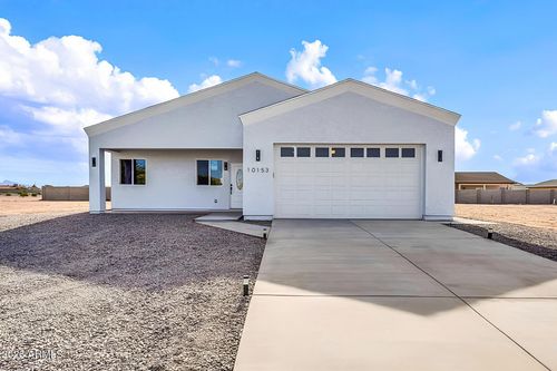 10153 W Wenden Dr, Arizona City, AZ, 85123-8890 | Card Image