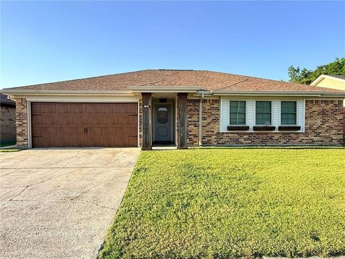 2636 Pin Oak Dr, Marrero, LA, 70072-6644 | Card Image