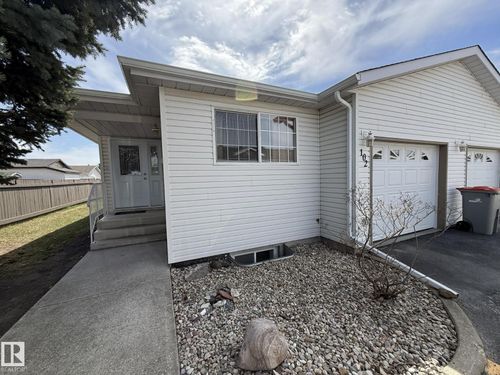 102-4610 50 Ave, Stony Plain, AB, T7Z1P4 | Card Image
