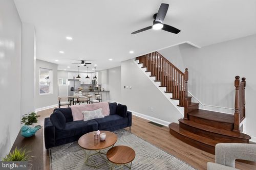 5633 Florence Ave, PHILADELPHIA, PA, 19143-4625 | Card Image