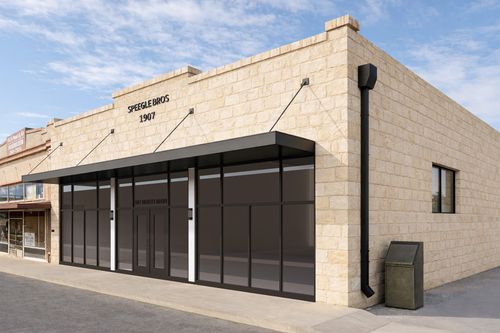 107 N Main St, Taylor, TX, 76574-3638 | Card Image