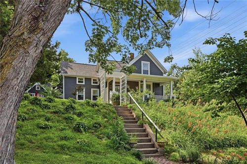 121 Spruce St, Leavenworth, KS, 66048-2841 | Card Image