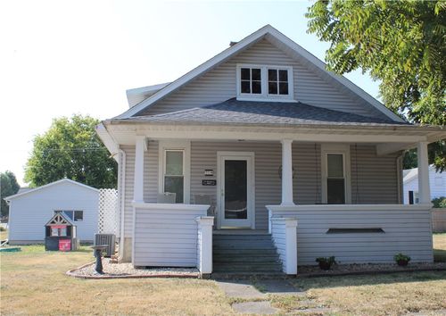 714 W North 1st St, Shelbyville, IL, 62565-1302 | Card Image