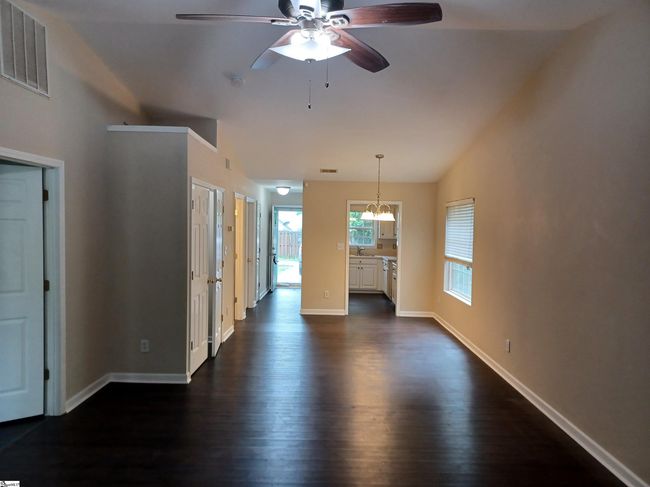 315 Farnsworth Rd, Townhouse with 2 bedrooms, 2 bathrooms and null parking in spartanburg SC | Image 4