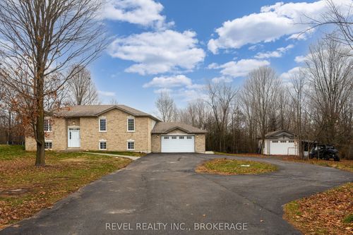 3826 Stage Coach Rd, Sydenham, ON, K0H2T0 | Card Image