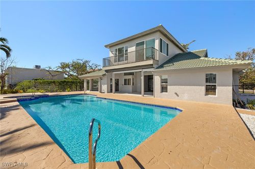 780 Beach Rd, SANIBEL, FL, 33957-6905 | Card Image