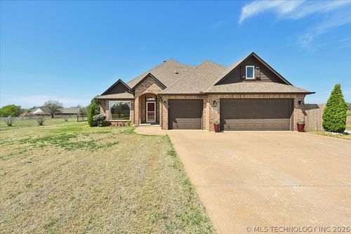 9354 S 282nd East Ave, Broken Arrow, OK, 74014-5760 | Card Image
