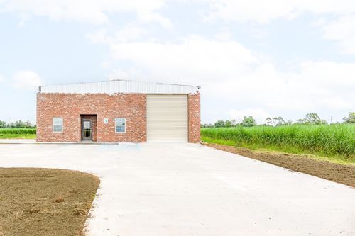 102-713 Plantation Rd, Thibodaux, LA, 70301 | Card Image