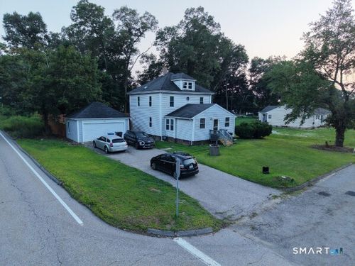 85 Robertson Ave, Killingly, CT, 06239-3132 | Card Image