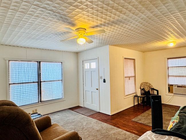 404 N Gillis St, House other with 3 bedrooms, 1 bathrooms and null parking in Fort Stockton TX | Image 17