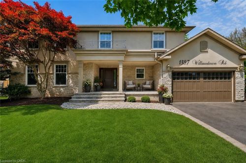 1387 Willowdown Rd, Oakville, ON, L6L1X2 | Card Image