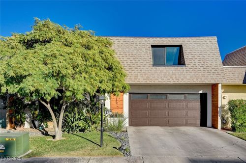 3780 Territory St, Las Vegas, NV, 89121-7215 | Card Image