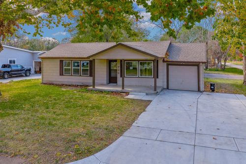 729 N Bebe St, Wichita, KS, 67212-2629 | Card Image