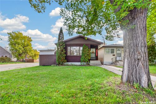 1301 King Street, Regina, SK, S4T4G3 | Card Image