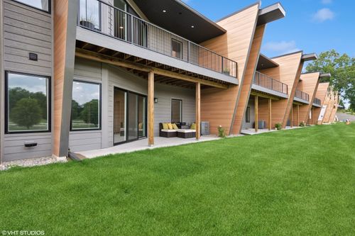 220 Yard Perfect Dr, La Porte, IN, 46350-6088 | Card Image